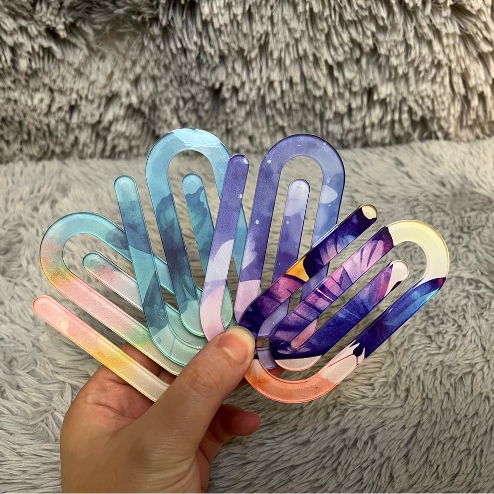 Set of 4 Jumbo Acrylic Paperclip Bookmark